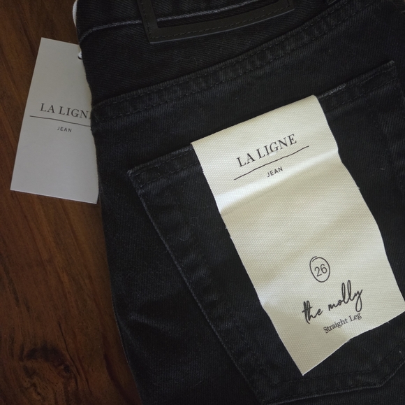 La Ligne Molly Jean - Picture 4 of 6